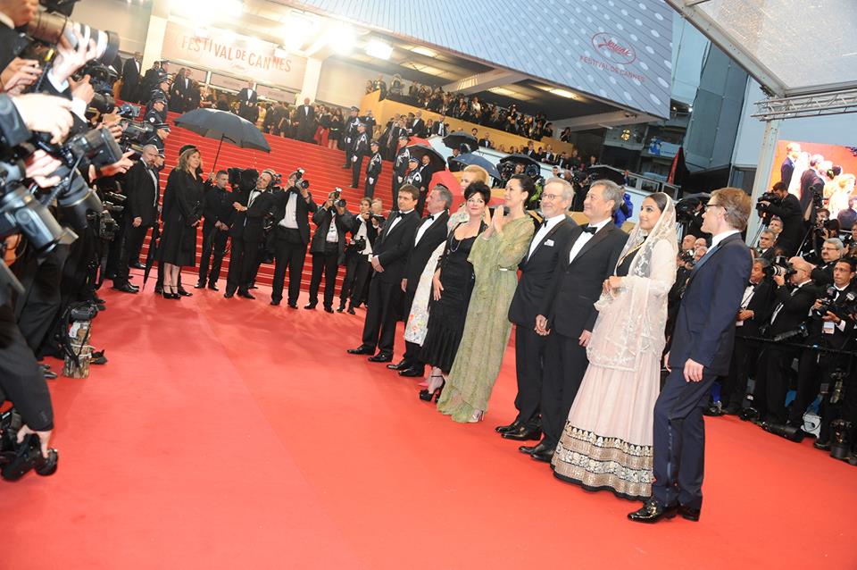 306855_10151670444957292_91027580_n