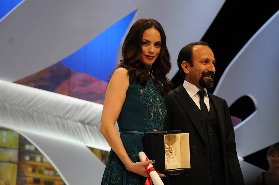 579284_10151689351642292_2101235113_n