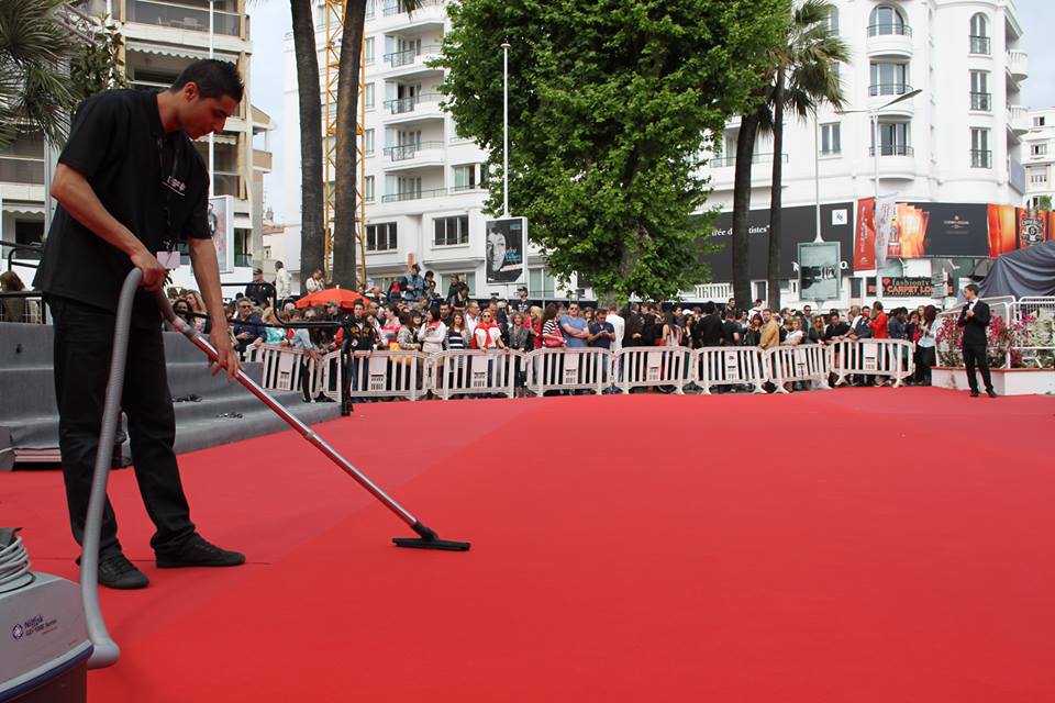 942152_10151669143022292_1484044378_n