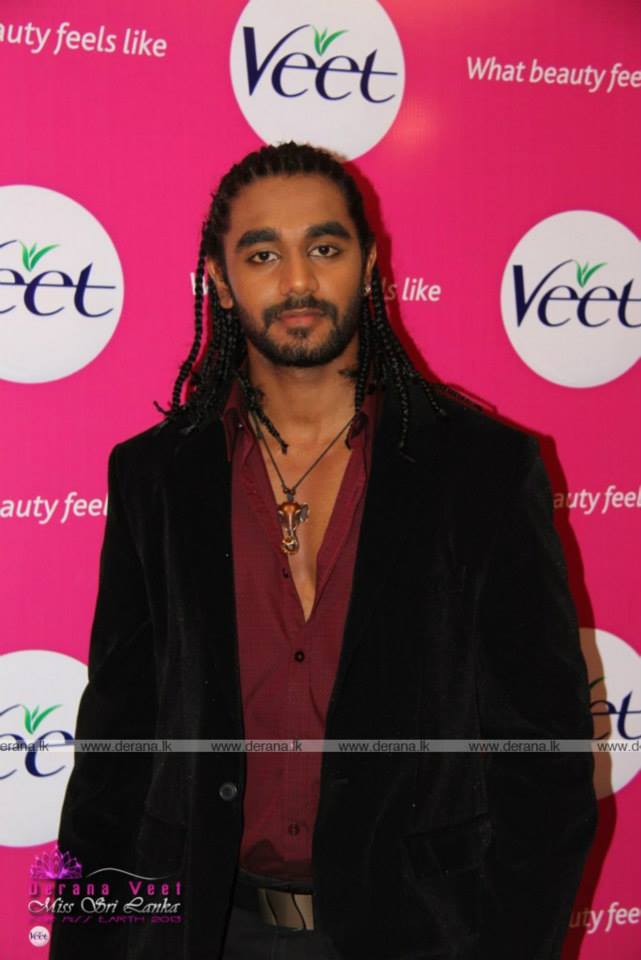 532483_10151609887362763_110717341_n