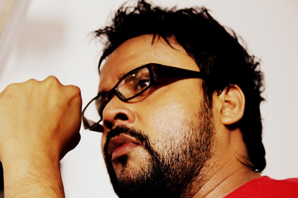 254719_463769136993675_1670162547_n