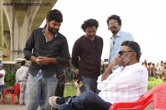 shamitabh-stills-photos-pictures-39