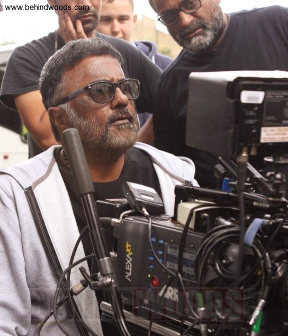shamitabh-stills-photos-pictures-47