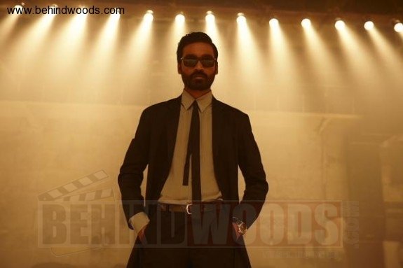 shamitabh-stills-photos-pictures-52