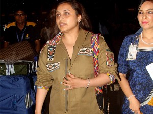 rani-mukerji-spotted-at-mumbai-airport-latest-pictures-sans-adira-2-07-1467881495