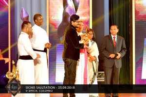 40084325_944469885759581_5902873665732608000_n